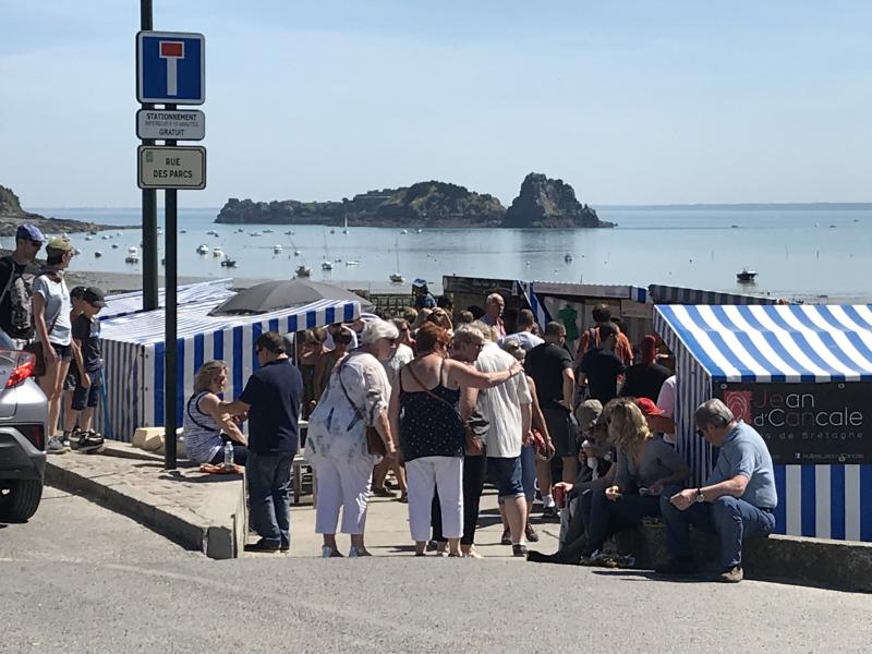 marché aux huitres de CANCALE