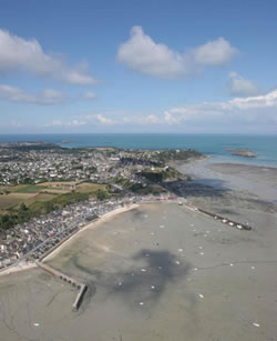 Vue aérienne cancale huitres en ligne